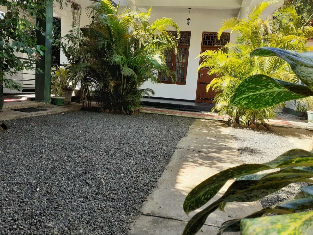 Golden Pearl Safari Villa Удавалаве Екстериор снимка